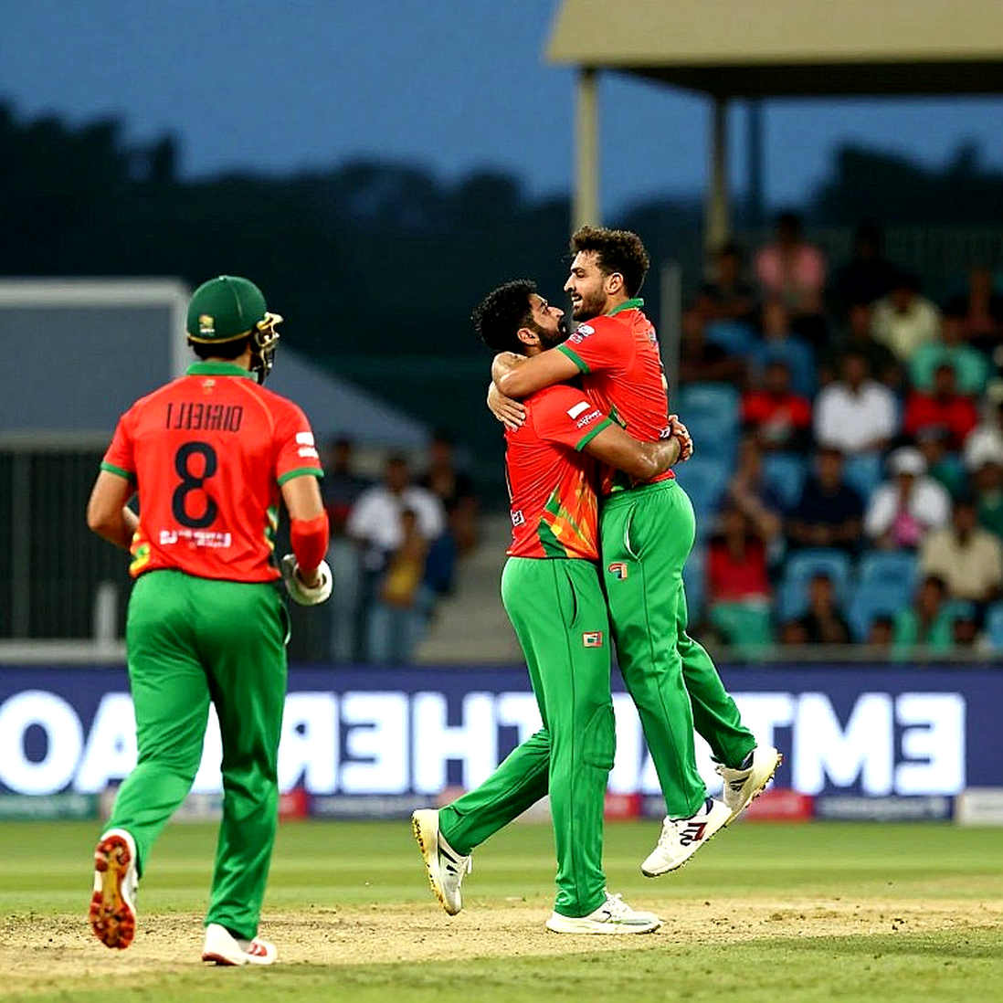 ১৪তম ওভারের ট্র্যাপডোর: বাংলাদেশের ভাঙন শেষ পাঁচ ওভারে নয়, ৭–১৫ ওভারের নীরব হিসাবে