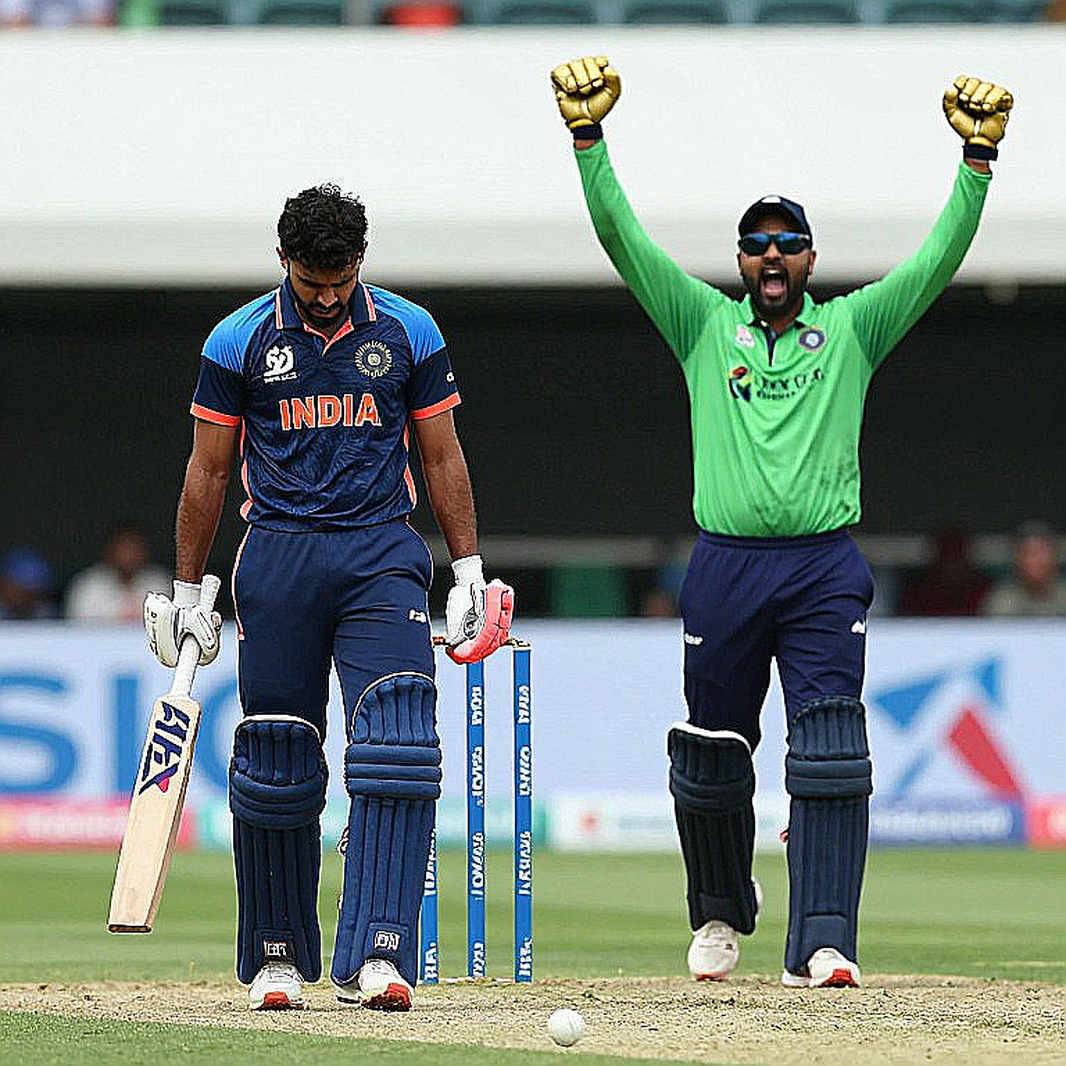 ব্লকচেইনে ক্রিকেটের নতুন খতিয়ান: ফ্যান টোকেন, ডেটা-অধিকার আর লাভ-ঝুঁকির হিসাব