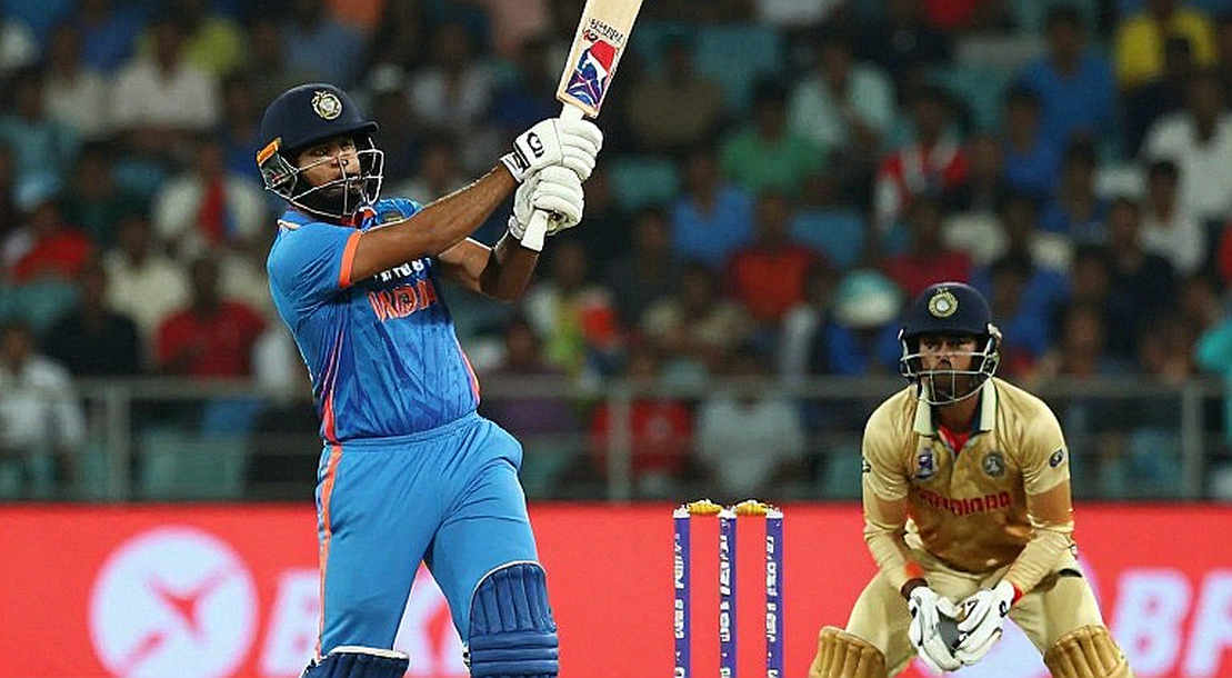 এনওসি, রিটেনশন আর নিলামের হিসাব: এশিয়ার ক্রিকেটে অদৃশ্য ট্রান্সফার উইন্ডো কীভাবে দাম ঠিক করে