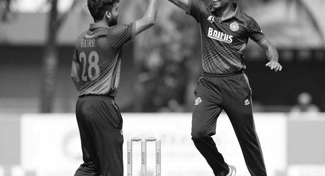 তৃতীয় রিপ্লে আর খালি খাতা: ক্রিকেট বিশ্লেষণে 'জানি না' বলার শৃঙ্খলা